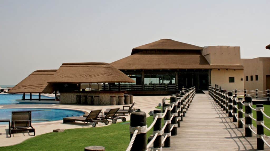 Comercial proyecto junco africano restuarante